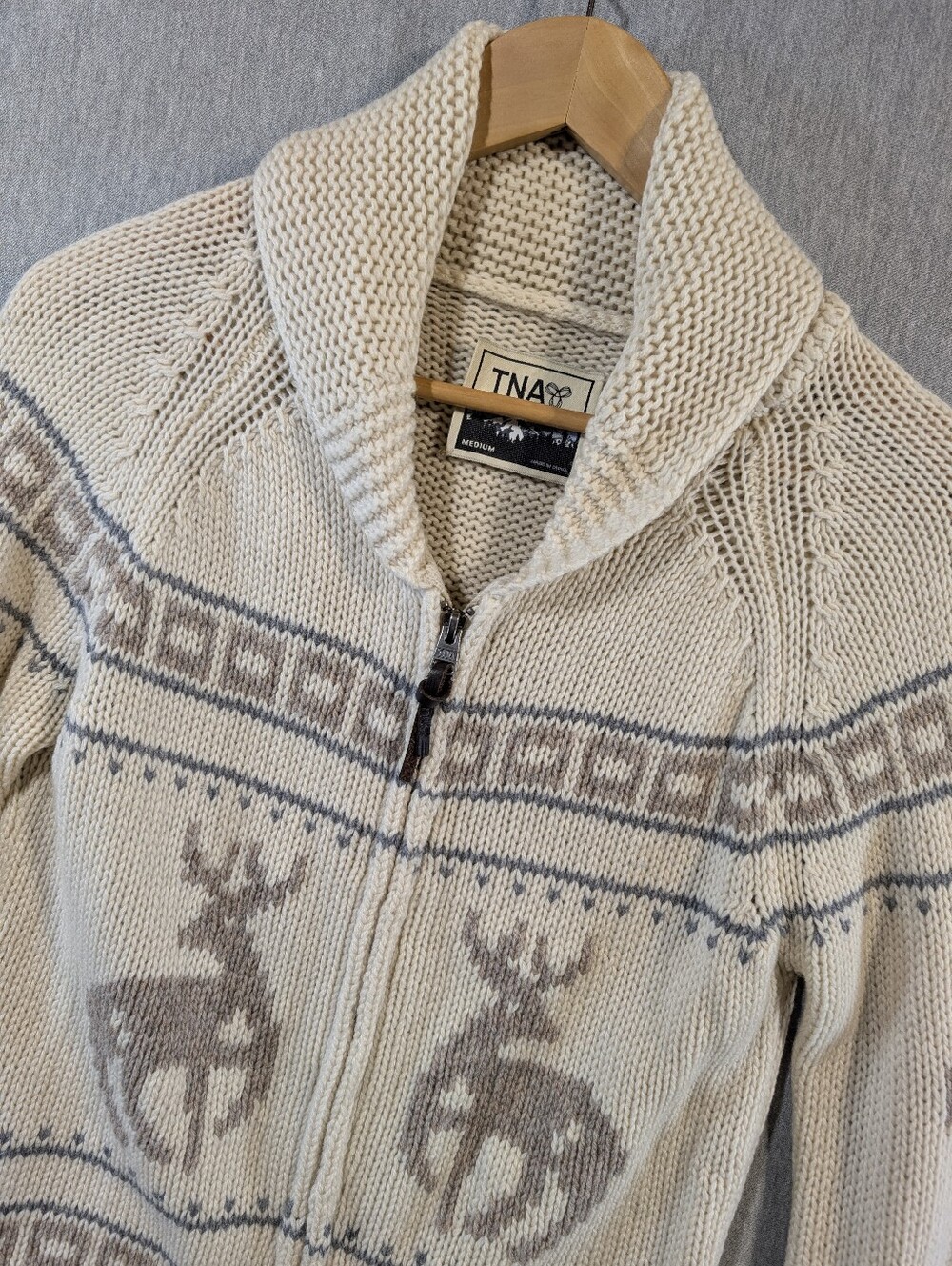 TNA Aritzia Sea To Sky Lambswool Cardigan Women's M Cream Reindeer Cowichan Y2K